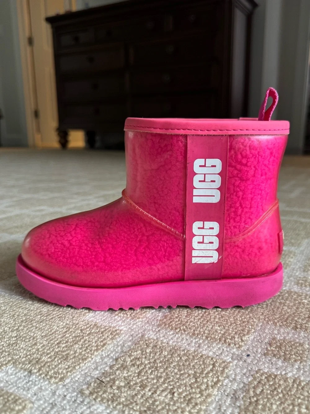 UGG Classic Clear Mini Waterproof Translucent Boots Hot Pink Kids Size 1